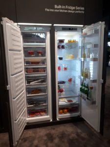 Bild: Derek Stadthalter - Kühlschrank mit unterschiedlichen Fächern